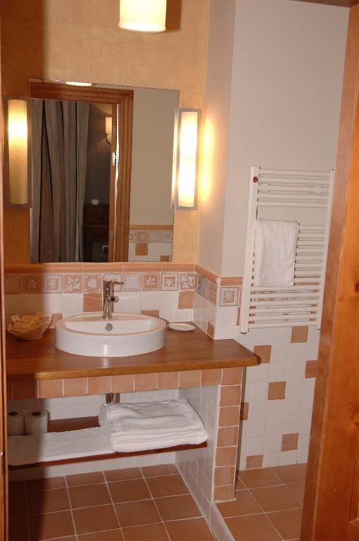 Hostal Casa Masip Ескарай Екстер'єр фото